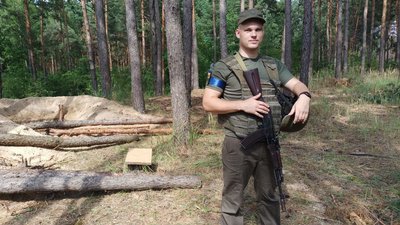 Історія двох Артурів: в лавах Нацгвардії разом служать батько та син з Волині Історія двох Артурів: в лавах Нацгвардії разом служать батько та син з Волині