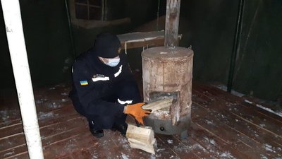 У Кіровоградській області рятувальники облаштували 149 пунктів обігріву У Кіровоградській області рятувальники облаштували 149 пунктів обігріву