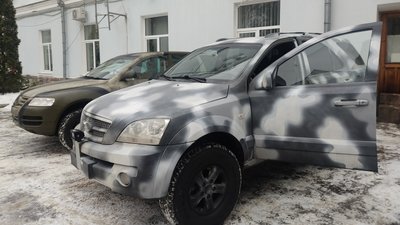 Два позашляховики для виконання бойових завдань передали Спецпідрозділу СБУ у Житомирі Два позашляховики для виконання бойових завдань передали Спецпідрозділу СБУ у Житомирі