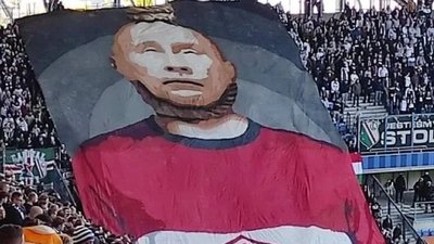 У Польщі фани під час матчу виклали банер з зображенням Путіна перед повішенням
