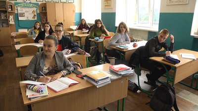 У Житомирській гімназії №1 об'єднали 6 предметів природничого напряму в один інтегрований курс