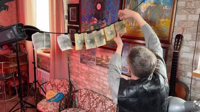 60 років із фотоапаратом: майстер із Рівного продемонстрував створення чорно-білої аналогової світлини 60 років із фотоапаратом: майстер із Рівного продемонстрував створення чорно-білої аналогової світлини