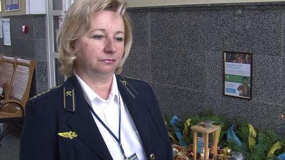 Вифлеємський вогонь миру доправили потягом до Луцька Вифлеємський вогонь миру доправили потягом до Луцька