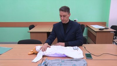 У Миколаєві винайшли костюм для новонароджених дітей, які страждають від жовтяниці У Миколаєві винайшли костюм для новонароджених дітей, які страждають від жовтяниці