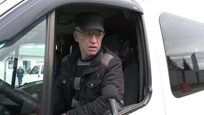На українсько-польському кордоні черги на виїзд з України На українсько-польському кордоні черги на виїзд з України