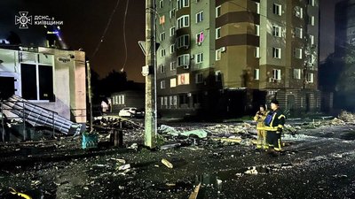 Наслідки атаки дрона в Броварах