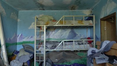 На Полтавщині багатодітна сім’я, у якої згорів будинок, просить купити новий будинок На Полтавщині багатодітна сім’я, у якої згорів будинок, просить купити новий будинок