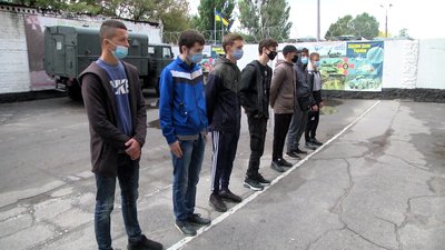 Як на Херсонщині стартував осінній призов на строкову службу до ЗСУ