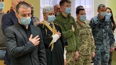 В Одесі нагородили кримських татар, які воювали в АТО та ООС В Одесі нагородили кримських татар, які воювали в АТО та ООС