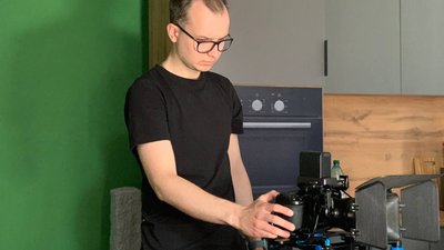 Ігор Чорняк – знімає і монтує ролики про переселенців Ігор Чорняк – знімає і монтує ролики про переселенців
