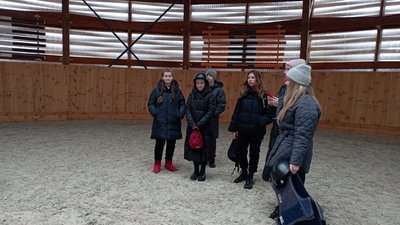 На Тернопільщині організували іпотерапію для дітей-переселенців На Тернопільщині організували іпотерапію для дітей-переселенців