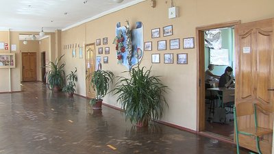 В одній зі шкіл Запоріжжя скасували вивчення російської мови. Що змінилося для вчителів та учнів