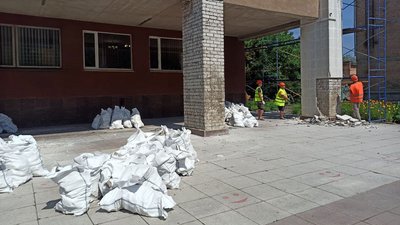 Дитячо-юнацький центр у Кропивницькому готують до реконструкції. Перерахували не усі гроші Дитячо-юнацький центр у Кропивницькому готують до реконструкції. Перерахували не усі гроші