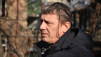 Зруйнований вибухом будинок на Хуторському в Одесі почали ремонтувати Зруйнований вибухом будинок на Хуторському в Одесі почали ремонтувати