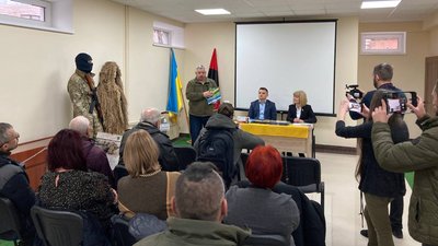 У Тернополі представили календар ЗСУ на 2023 рік У Тернополі представили календар ЗСУ на 2023 рік