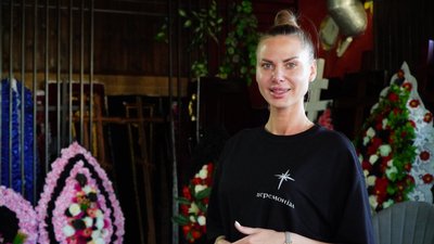 «Моє покликання — допомагати людям»: танатопрактикиня з Дніпра про підготовку померлих до прощання