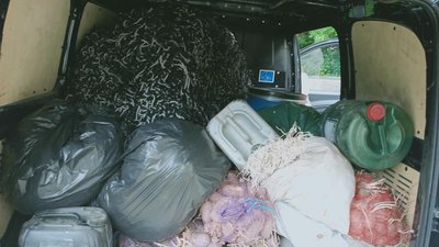 Волонтери з Тернопільщини та Хмельниччини передадуть військовим 3,5 тонни допомоги Волонтери з Тернопільщини та Хмельниччини передадуть військовим 3,5 тонни допомоги