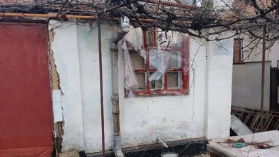 Армія РФ обстріляла два райони Дніпропетровщини, є руйнування і поранений
