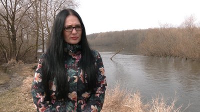 "Дорога життя" через Десну: як чернігівські волонтери на човнах доставляли речі та евакуйовували людей під обстрілами "Дорога життя" через Десну: як чернігівські волонтери на човнах доставляли речі та евакуйовували людей під обстрілами