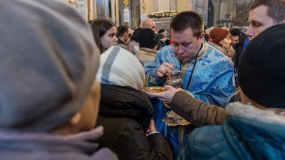 У Тернополі вірні УГКЦ відзначають храмовий празник У Тернополі вірні УГКЦ відзначають храмовий празник
