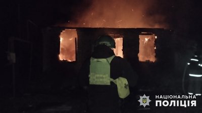 Авіабомби на Стару Миколаївку, "Ураганом" по Рай-Олександрівці: обстріли на Донеччині за добу Авіабомби на Стару Миколаївку, "Ураганом" по Рай-Олександрівці: обстріли на Донеччині за добу