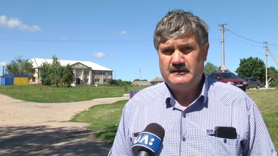 “Живемо з неї”. Землю, яку понад 20 років обробляли мешканці села на Сумщині, виставили на аукціон “Живемо з неї”. Землю, яку понад 20 років обробляли мешканці села на Сумщині, виставили на аукціон