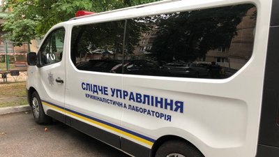 У Києві невідомий відкрив стрілянину на вулиці, поранено чоловіка У Києві невідомий відкрив стрілянину на вулиці, поранено чоловіка