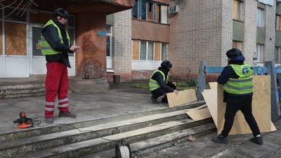 Херсон волонтери вікна Херсон волонтери вікна