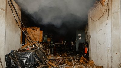 На Тернопільщині горів деревообробний цех