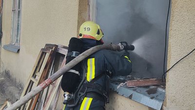 На Хмельниччині за добу сталося чотири пожежі: є загибла жінка На Хмельниччині за добу сталося чотири пожежі: є загибла жінка
