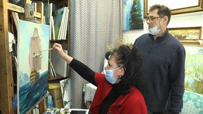 Мистецтво для всіх – житомирський художник Юрій Супрунчук навчає малюванню дорослих учнів