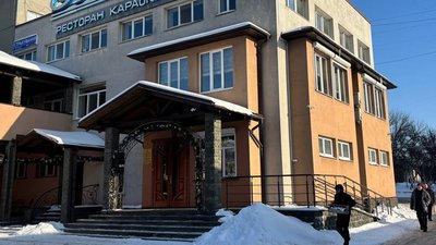 Житомир, Малин, Пункт турботи, ресторан, допомога, холод, чай, інтернет