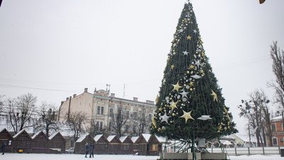 Ялинка у Чернівцях