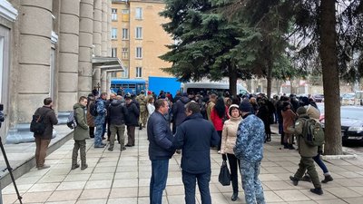 Одеса попрощалася з волонтером та ветераном АТО Володимиром Малофєєвим Одеса попрощалася з волонтером та ветераном АТО Володимиром Малофєєвим