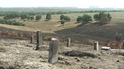 На Запоріжжі відновлюють старовинний єврейський цвинтар