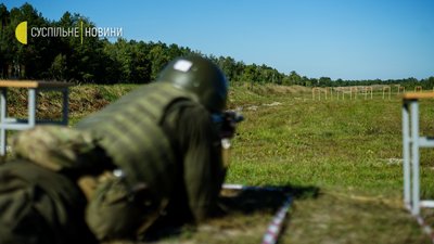 Берет з відзнакою — взірець відваги. Як бійці Нацгвардії кваліфікаційні іспити складали Берет з відзнакою — взірець відваги. Як бійці Нацгвардії кваліфікаційні іспити складали