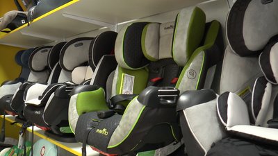 В Івано-Франківську оштрафували 8 водіїв за перевезення дітей без автокрісел В Івано-Франківську оштрафували 8 водіїв за перевезення дітей без автокрісел