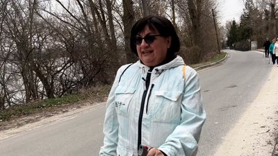 Скандинавська ходьба: як під час війни тернополяни підтримують здоровий спосіб життя Скандинавська ходьба: як під час війни тернополяни підтримують здоровий спосіб життя