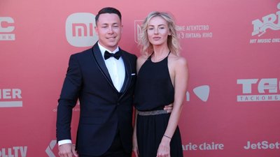 В Одесі стартував міжнародний кінофестиваль. Фоторепортаж з червоної доріжки В Одесі стартував міжнародний кінофестиваль. Фоторепортаж з червоної доріжки