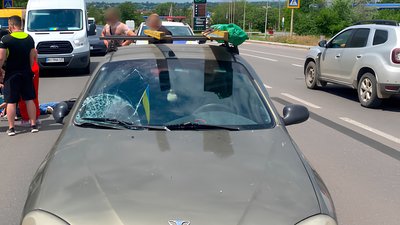 ДТП у Миколаєві: Ланос збив пішохода