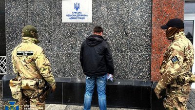 На 15 років позбавлення волі засудили чоловіка, який хотів влаштуватися в Сумську ОВА