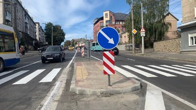 У Тернополі на перехресті нова схема організації дорожнього руху У Тернополі на перехресті нова схема організації дорожнього руху