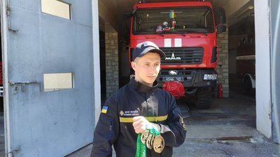 Тернопільський рятувальник став Чемпіоном України з класичного пауерліфтингу Тернопільський рятувальник став Чемпіоном України з класичного пауерліфтингу