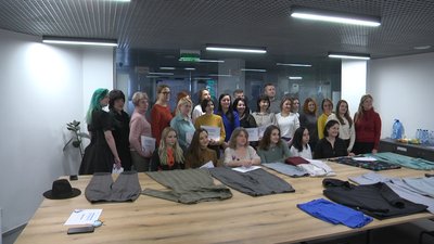 У Львові завершилось навчання набору Школи кравецької майстерності У Львові завершилось навчання набору Школи кравецької майстерності