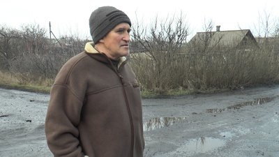 Пошкоджений будинок обстріл армія РФ РСЗВ "Урагани" селище Цукурине Донецька область Пошкоджений будинок обстріл армія РФ РСЗВ "Урагани" селище Цукурине Донецька область