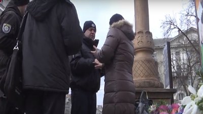 Тернопільські інспектори перевіряли, чи продають у місті червонокнижні квіти Тернопільські інспектори перевіряли, чи продають у місті червонокнижні квіти