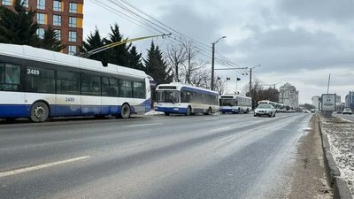 Відключення світла у Молдові: що говорять місцеві жителі Відключення світла у Молдові: що говорять місцеві жителі