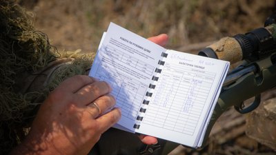 На Одещині два моряки стали снайперами з позивними Армані та Єгер. ФОТО. ВІДЕО На Одещині два моряки стали снайперами з позивними Армані та Єгер. ФОТО. ВІДЕО