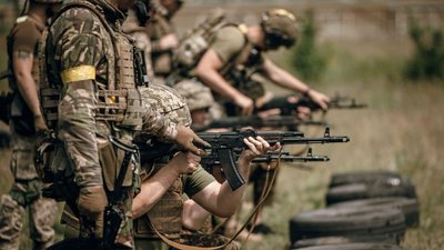 "Ми приречені на перемогу": командир бригади харківської тероборони про контрнаступ, росіян та потреби на фронті "Ми приречені на перемогу": командир бригади харківської тероборони про контрнаступ, росіян та потреби на фронті