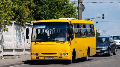 "До подолання дефіциту електроенергії": у Вінниці просять відновити роботу маршрутного таксі